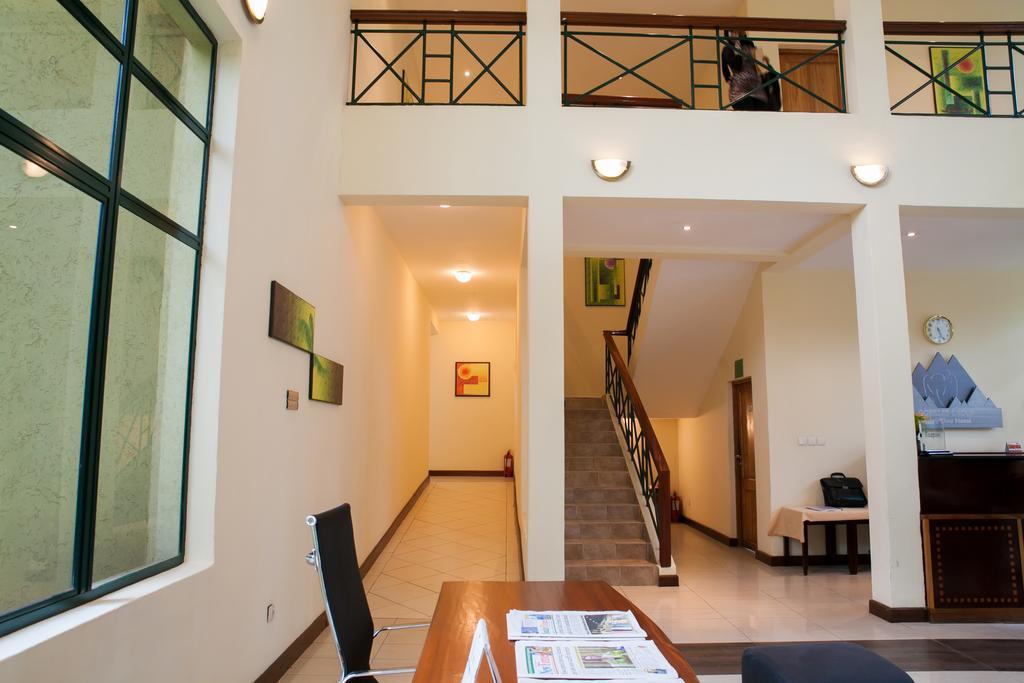 Gorillas Lake Kivu Hotel Gisenyi Exteriör bild