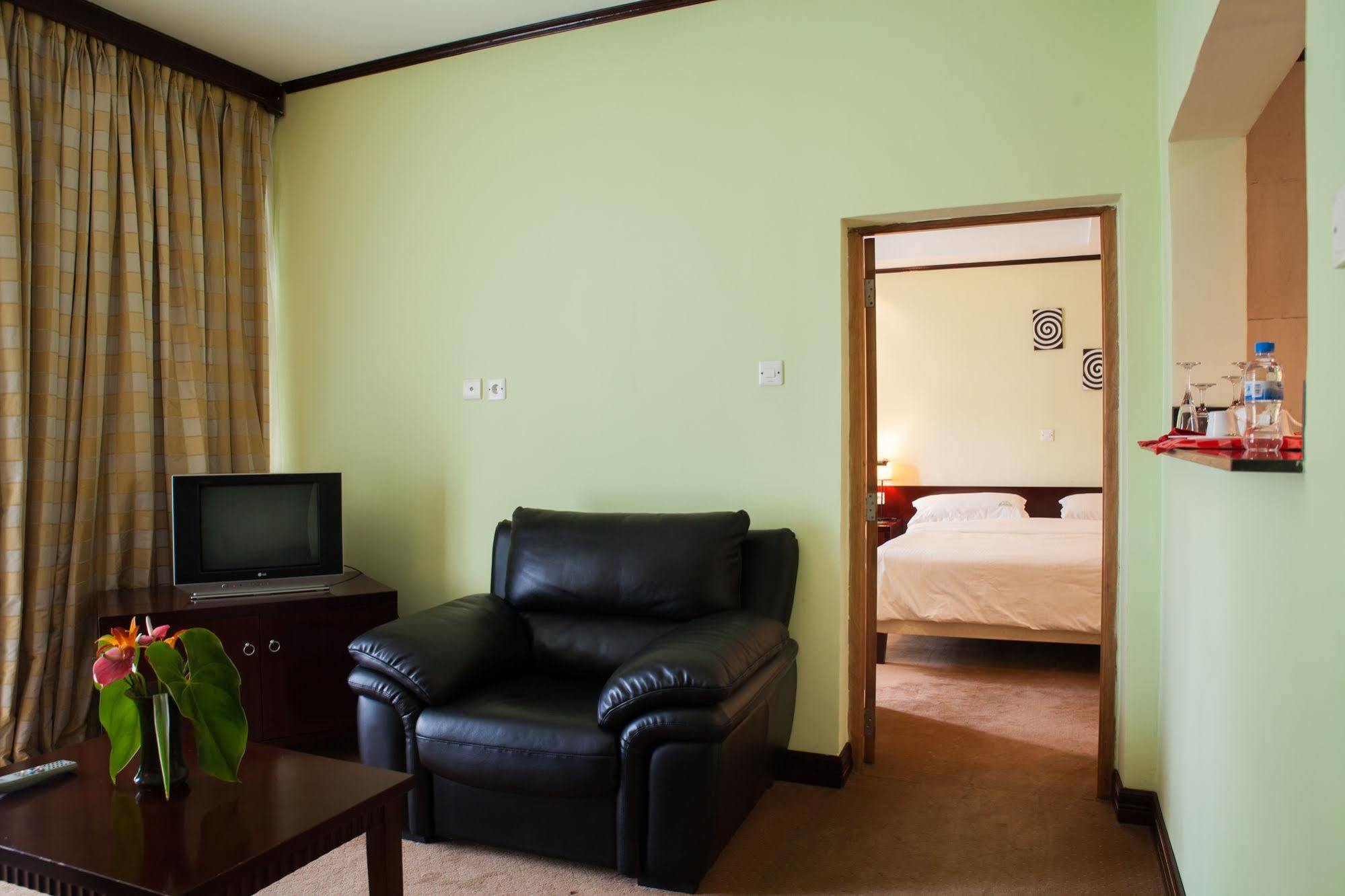 Gorillas Lake Kivu Hotel Gisenyi Exteriör bild